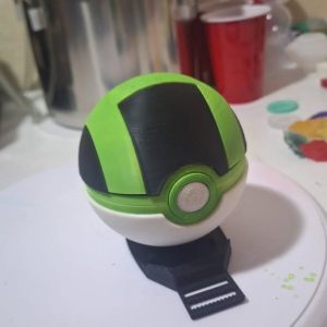 Green / Black Poke Ball
